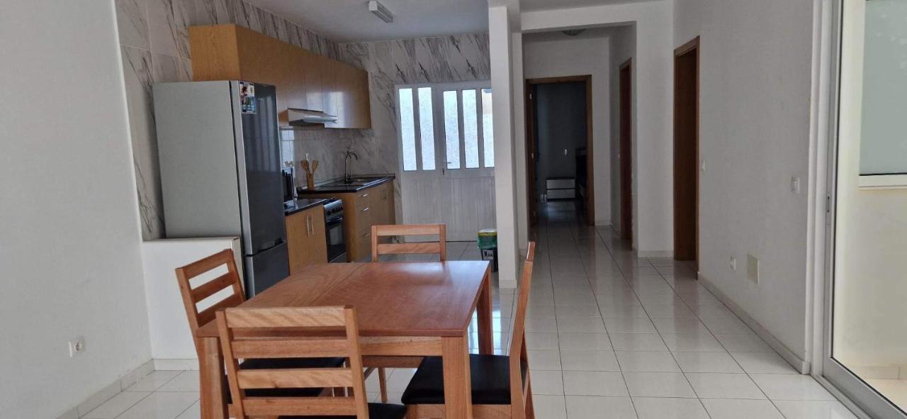 Pimontapartments Espargos Exteriör bild