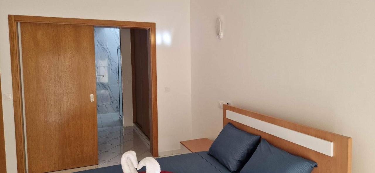 Pimontapartments Espargos Exteriör bild